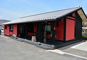 栢山店 外観写真
